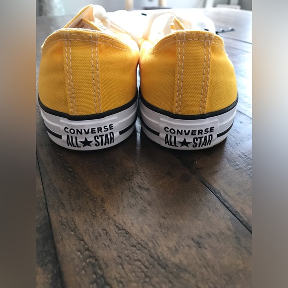 Chuck Taylor Converse All Star bright yellow sneakers NEW mens 8 / women’s 10 - Picture 3 of 7